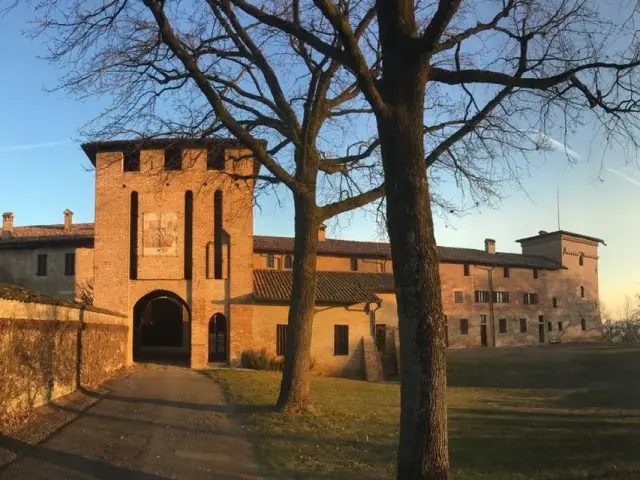 Camairago Castello Borromeo